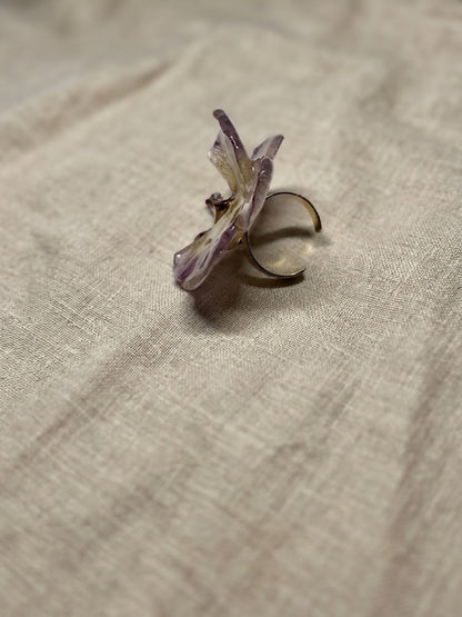 Bague orchidée mauve. Pièce unique B