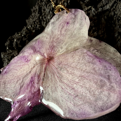 Collier orchidée mauve. Pièce unique C